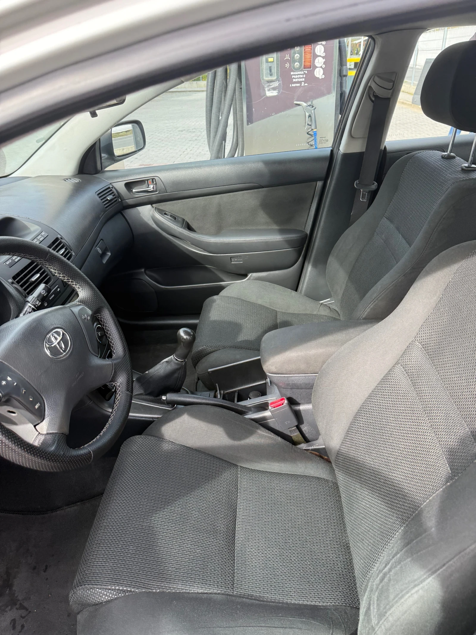 Toyota Avensis 2.0 D4D - изображение 8