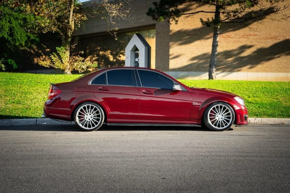 Mercedes-Benz C 63 AMG * * CARFAX * *  * *  | Mobile.bg   3