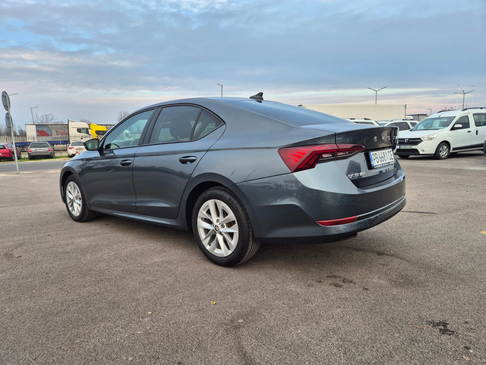 Skoda Octavia STYLE С ГАРАНЦИЯ 2.0= 6-М/Т - изображение 3