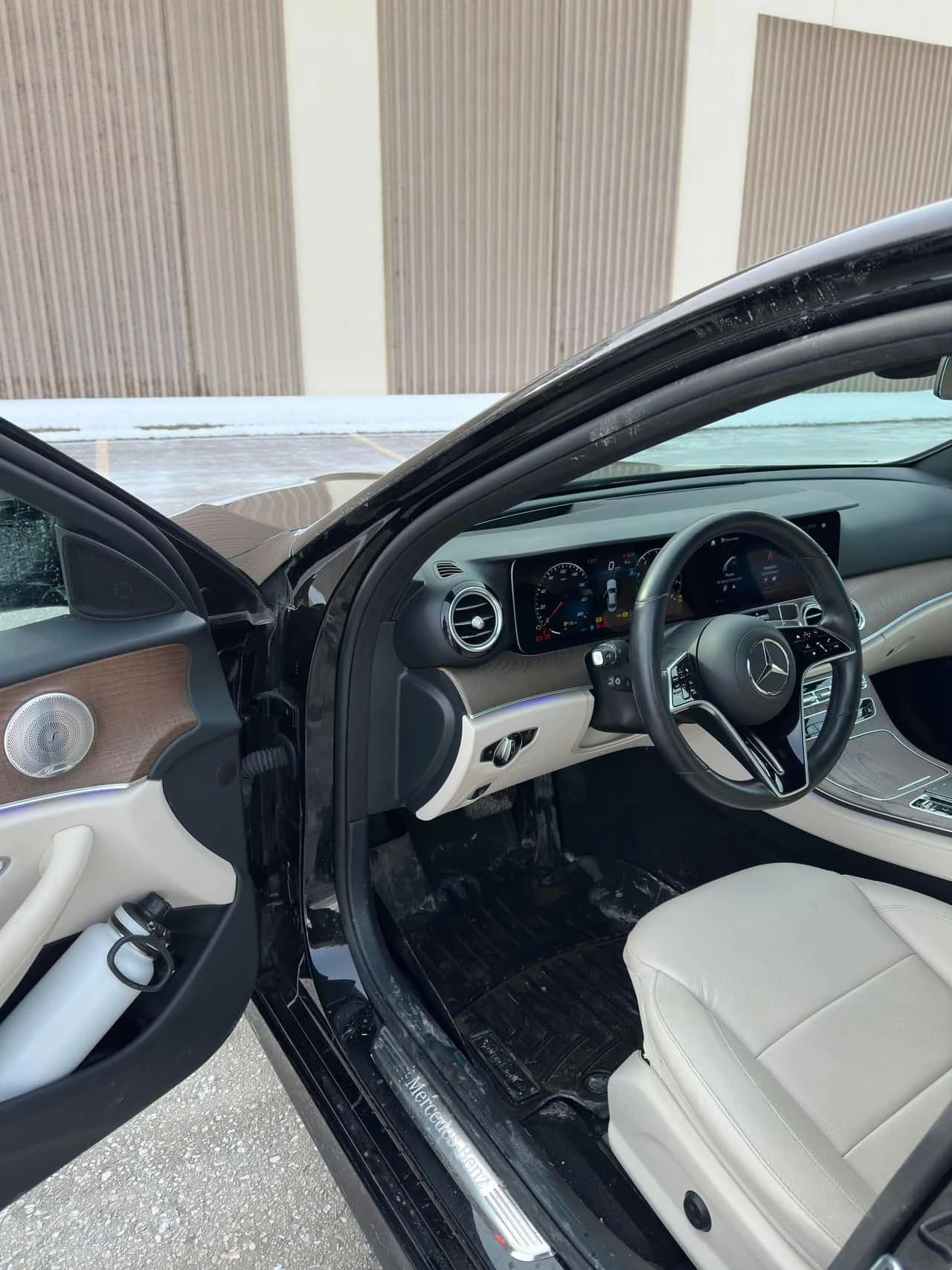 Mercedes-Benz E 450 * CARFAX * ЦЕНА ДО БГ, снимка 5 - Автомобили и джипове - 53711883