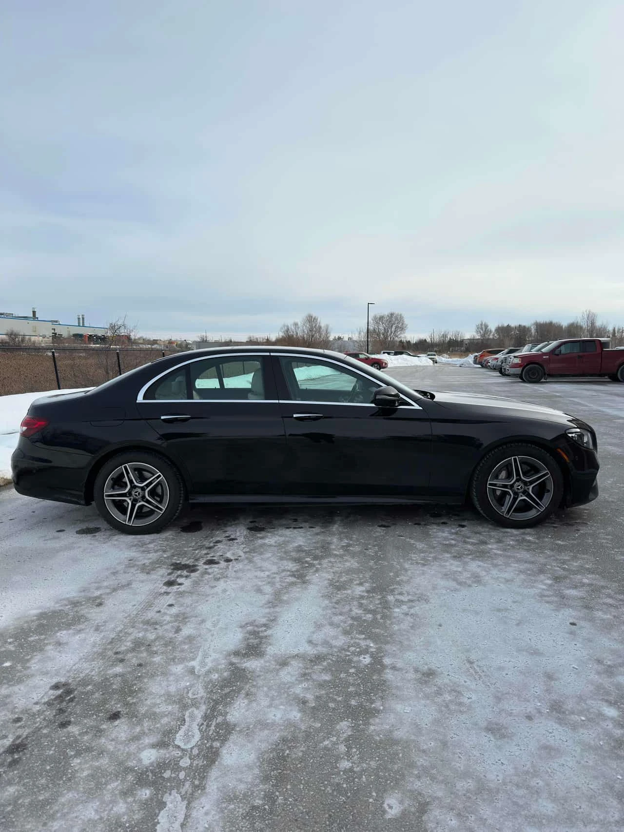 Mercedes-Benz E 450 * CARFAX * ЦЕНА ДО БГ, снимка 3 - Автомобили и джипове - 53711883