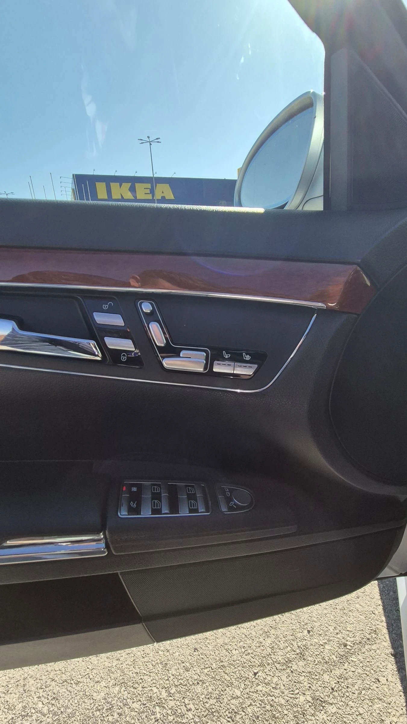 Mercedes-Benz S 320, снимка 11 - Автомобили и джипове - 53821512