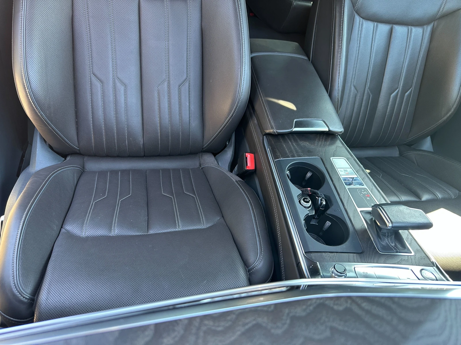 Audi A6 55 TFSI, снимка 15 - Автомобили и джипове - 53884026