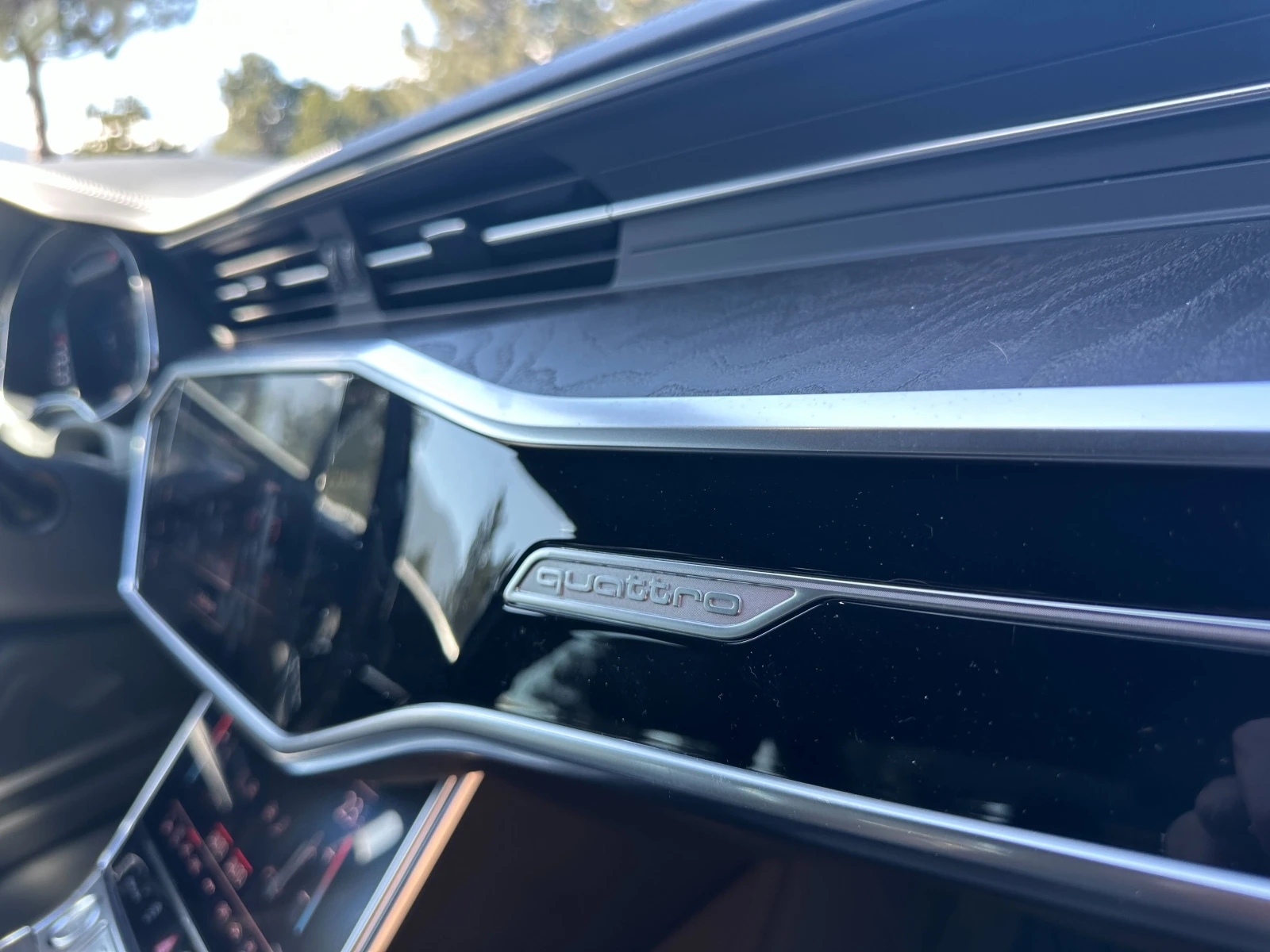 Audi A6 55 TFSI, снимка 16 - Автомобили и джипове - 53884026