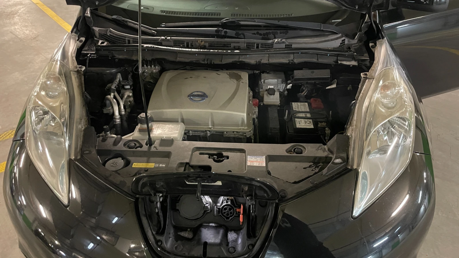 Nissan Leaf  24kWh AERO STYLE FULL, снимка 15 - Автомобили и джипове - 53928963