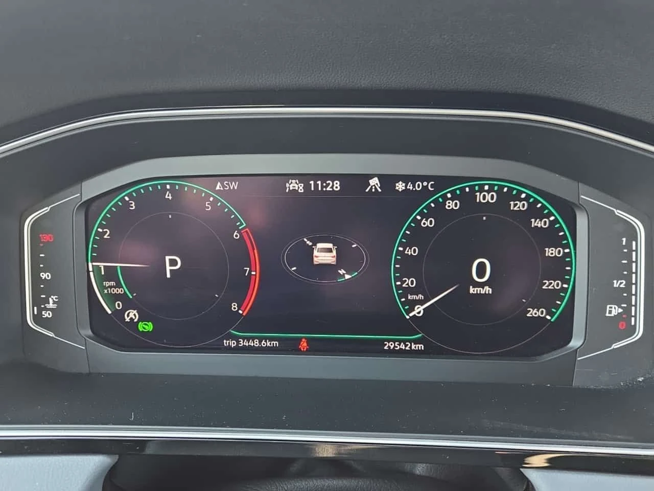 VW Jetta * COMFORTLINE * ШИБИДАХ * ПОДГРЕВ * CARPLAY, снимка 9 - Автомобили и джипове - 54356465