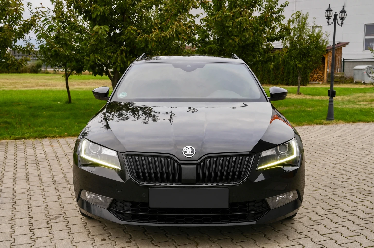 Skoda Superb Skoda Superb III 2.0 TDI Sport Line DSG Alcantara, снимка 4 - Автомобили и джипове - 54420459