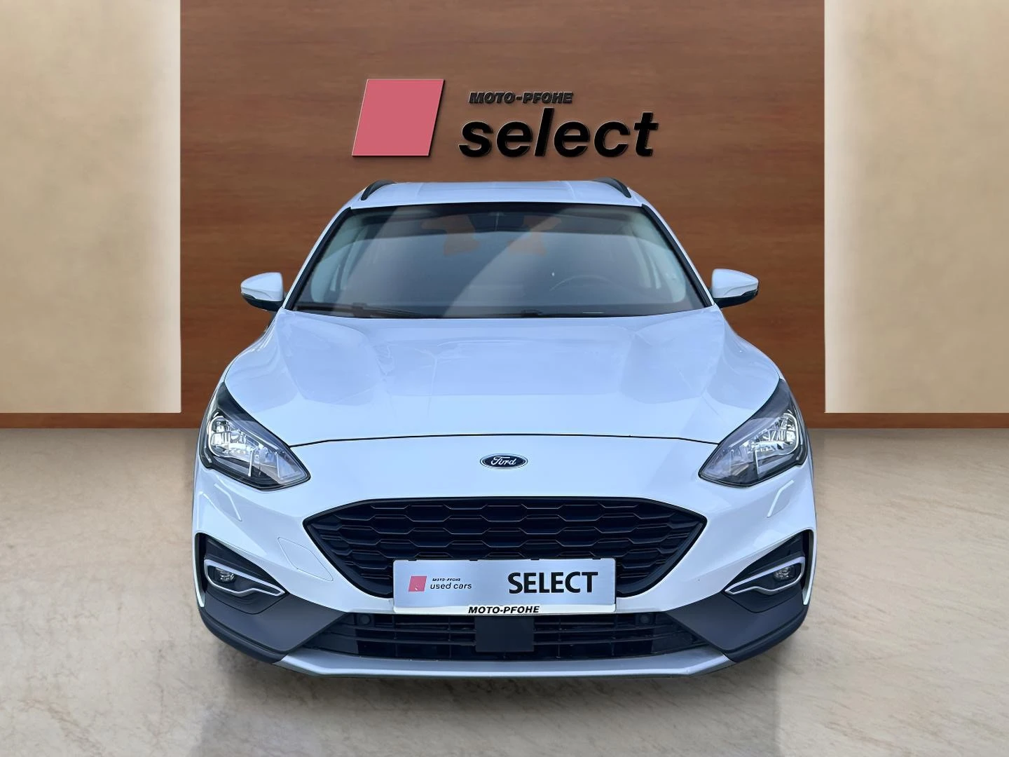 Ford Focus 1.0 EcoBoost, снимка 3 - Автомобили и джипове - 54541156