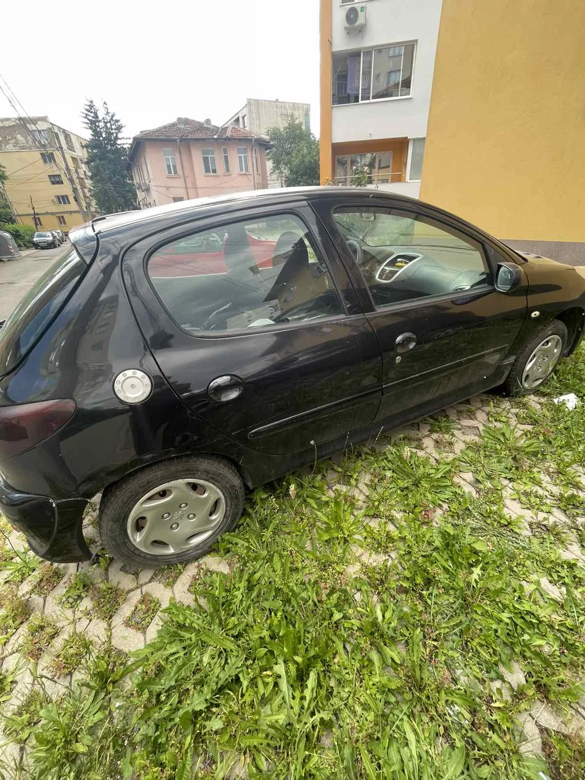 Peugeot 206 плюс, снимка 2 - Автомобили и джипове - 54705999