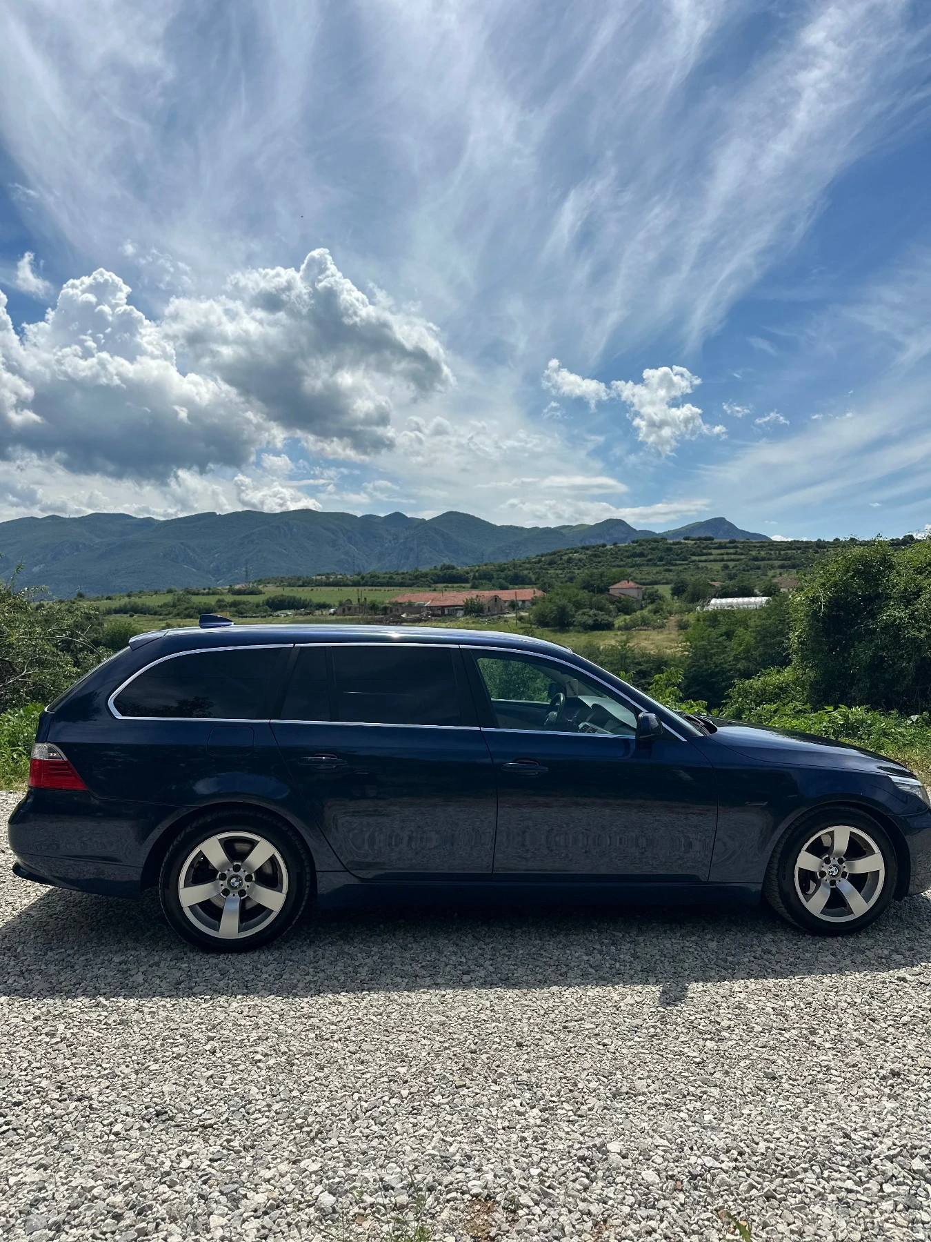BMW 530 197 коня, снимка 5 - Автомобили и джипове - 56153848