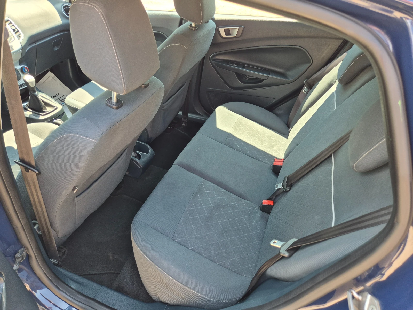 Ford Fiesta 1.4i-ГАЗ-Италия , снимка 9 - Автомобили и джипове - 54988091