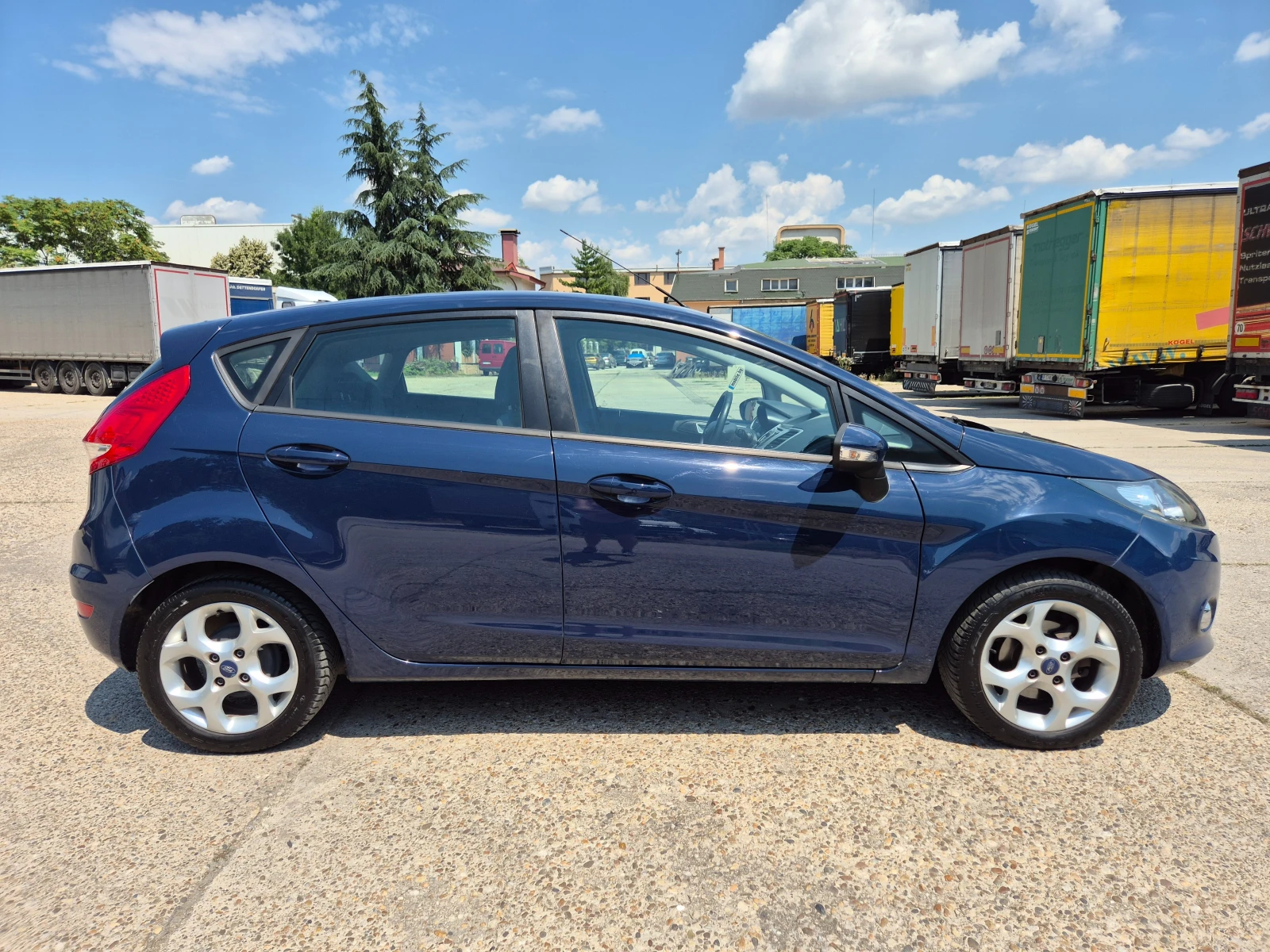 Ford Fiesta 1.4i-ГАЗ-Италия , снимка 4 - Автомобили и джипове - 54988091