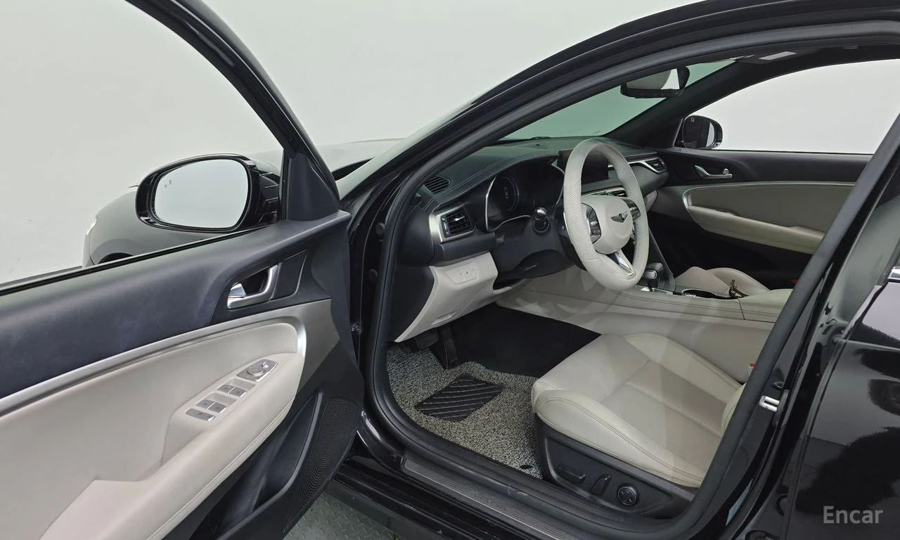 Genesis G70 2.0T AWD* DISTRONIC* ПОДГРЕВ* ОБДУХВАНЕ* КАМЕРА* , снимка 6 - Автомобили и джипове - 55691520
