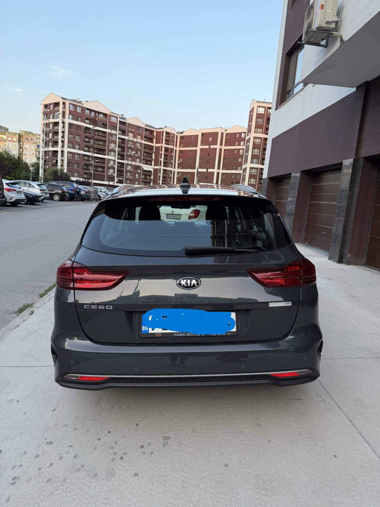 Kia Ceed, снимка 2 - Автомобили и джипове - 55980941