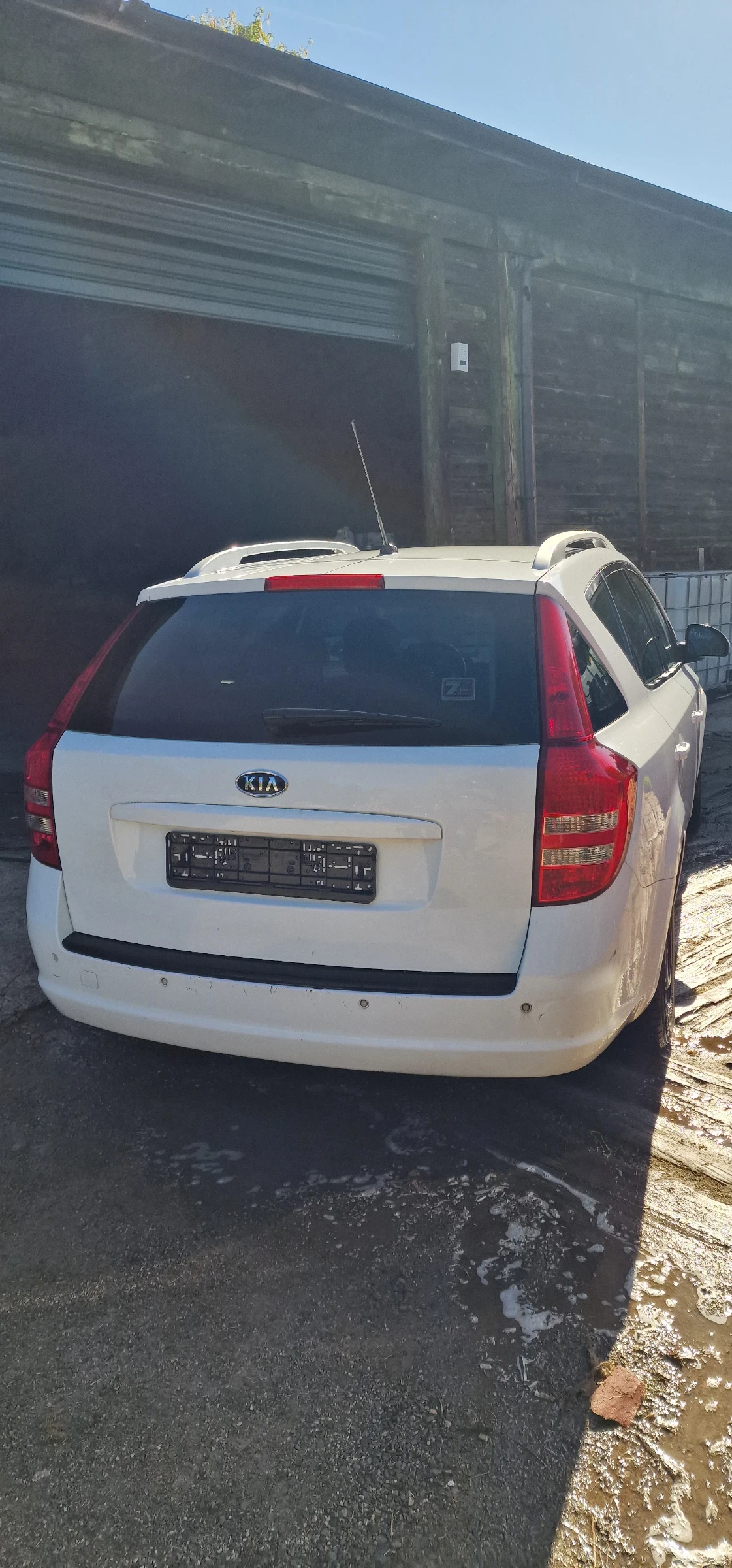 Kia Ceed 1.6 crdi, снимка 5 - Автомобили и джипове - 56344036