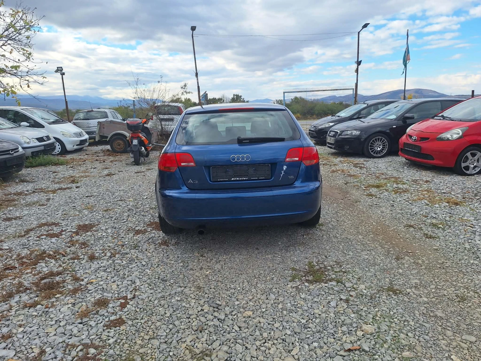 Audi A3 8P 1.6i, снимка 3 - Автомобили и джипове - 56684341