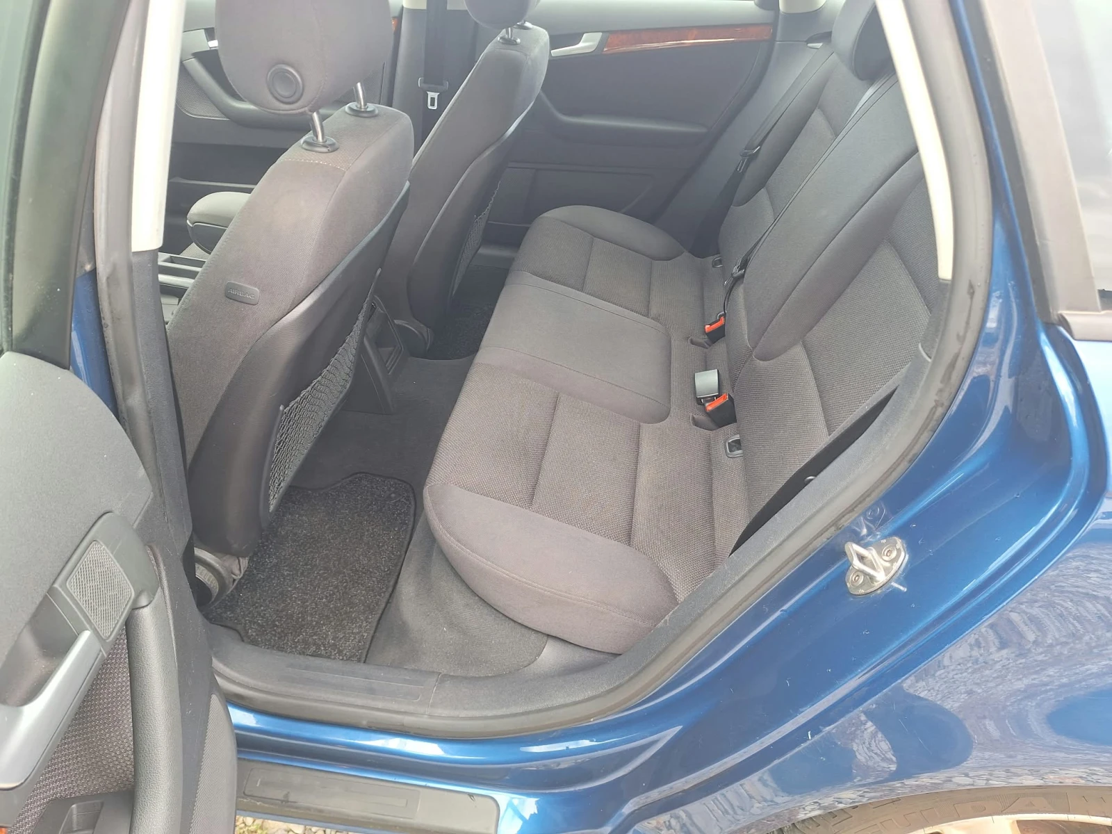 Audi A3 8P 1.6i, снимка 8 - Автомобили и джипове - 56684341
