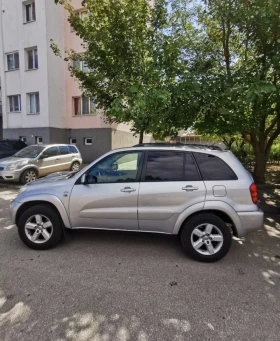 Toyota Rav4 2.0 | Mobile.bg    2