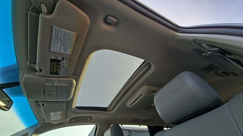 Toyota Sequoia Platinum, снимка 11 - Автомобили и джипове - 46395151