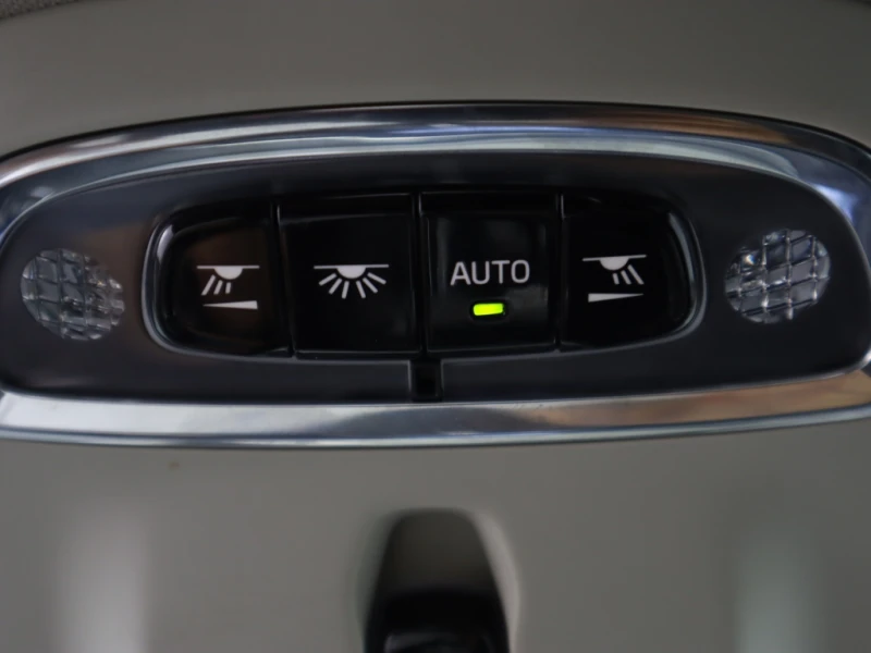 Volvo Xc90, снимка 17 - Автомобили и джипове - 51193230