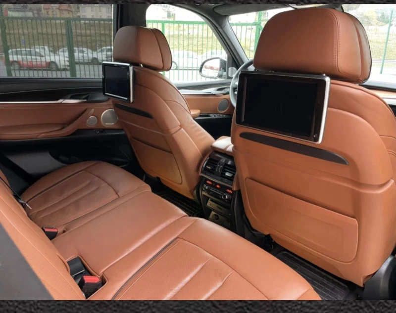 BMW X5 M50d* FULL* 360* B&O* Pano* 3xTV* DISTR* HU, снимка 9 - Автомобили и джипове - 51486754