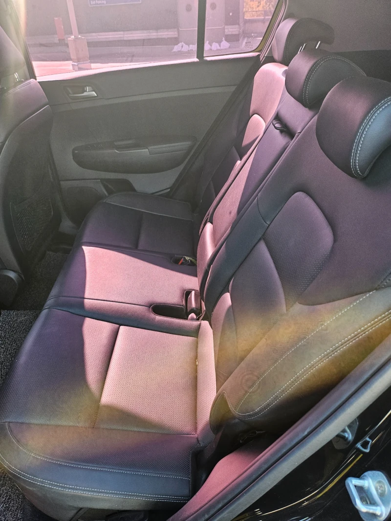 Kia Sportage 1.7 дизел /  7 скорости, снимка 6 - Автомобили и джипове - 52225014