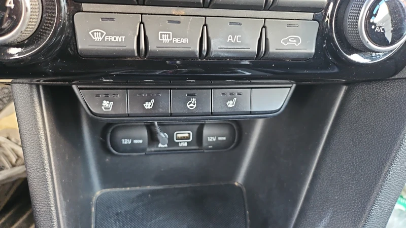 Kia Sportage 1.7 дизел /  7 скорости, снимка 16 - Автомобили и джипове - 52225014