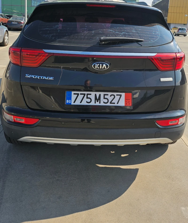 Kia Sportage 1.7 дизел /  7 скорости, снимка 2 - Автомобили и джипове - 52225014