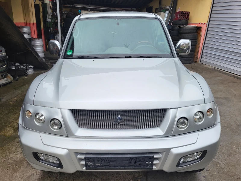 Mitsubishi Pajero 3.5, снимка 2 - Автомобили и джипове - 53571012