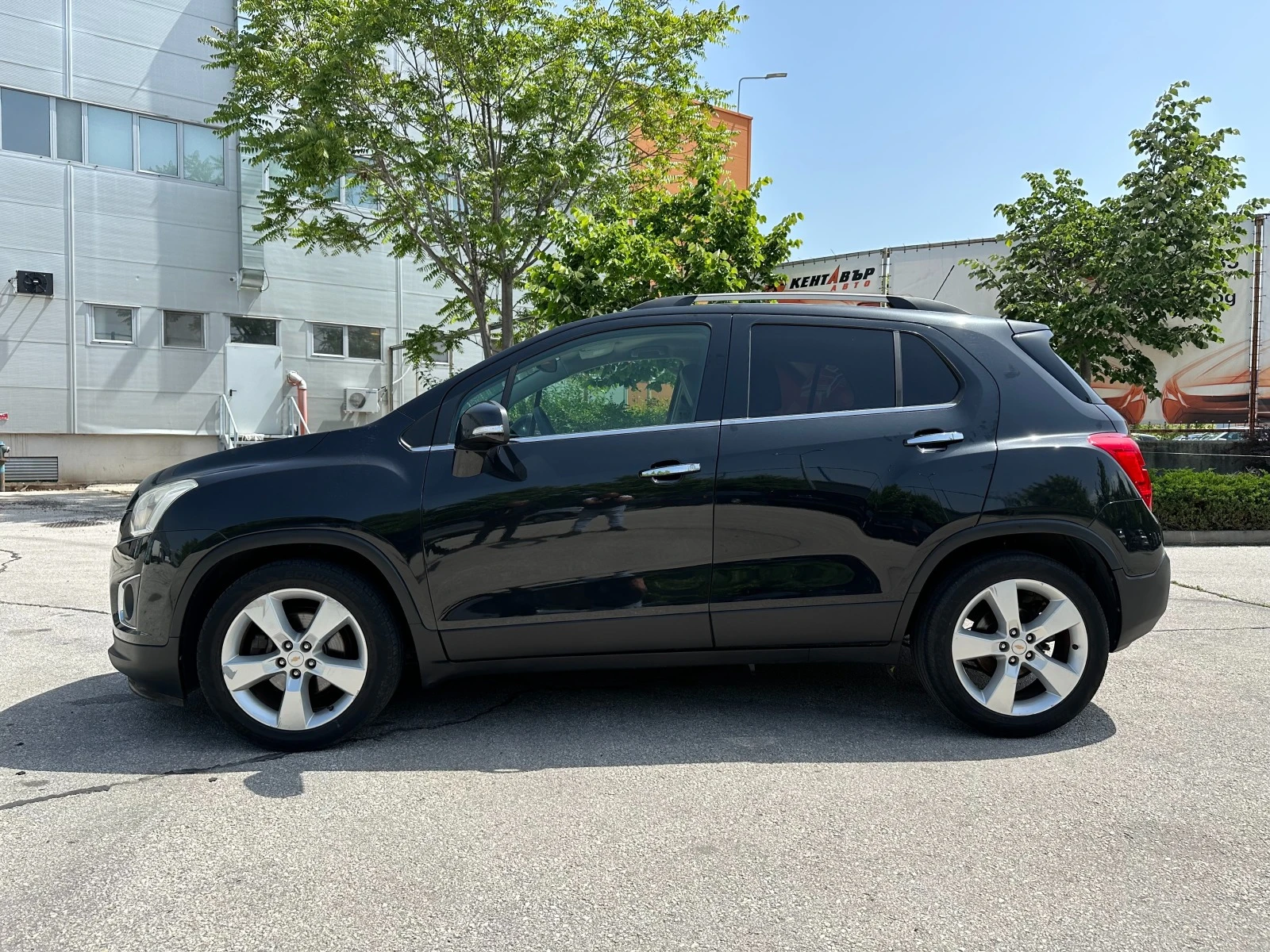 Chevrolet Trax 1.7CDTI/АВТОМАТИК/Кожа/Нави/Камера - изображение 2