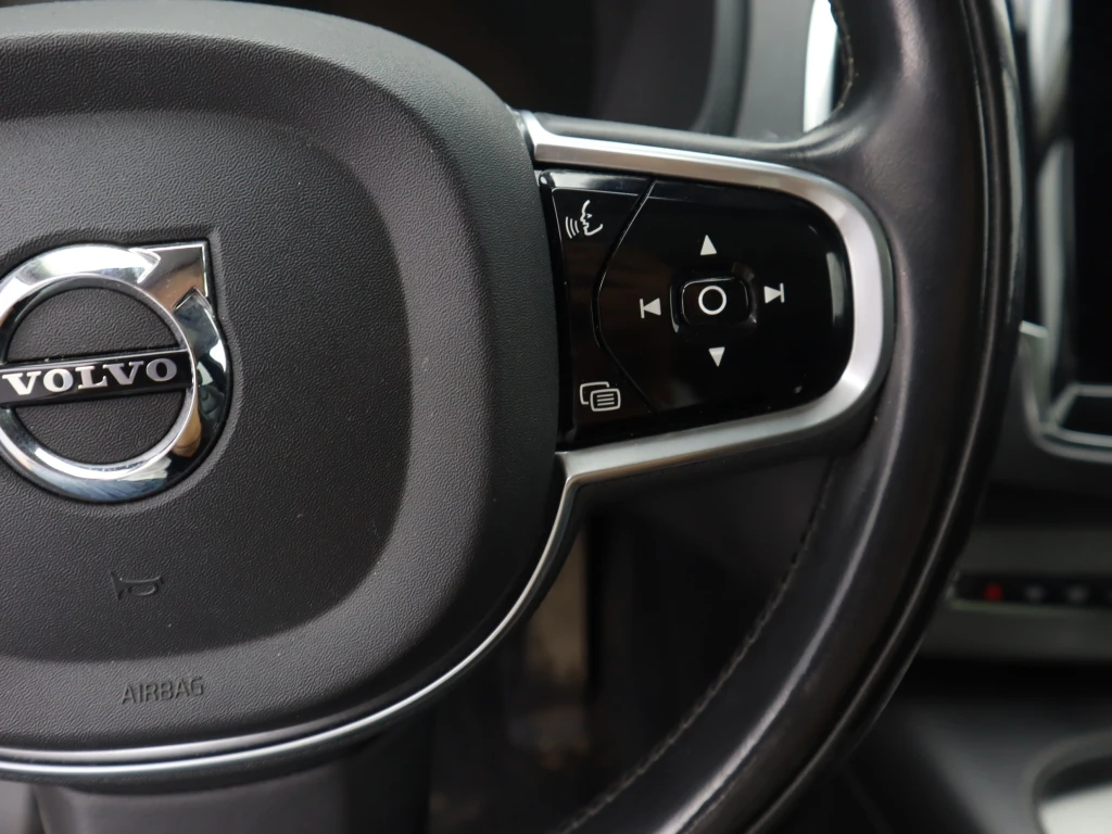 Volvo Xc90  - изображение 10