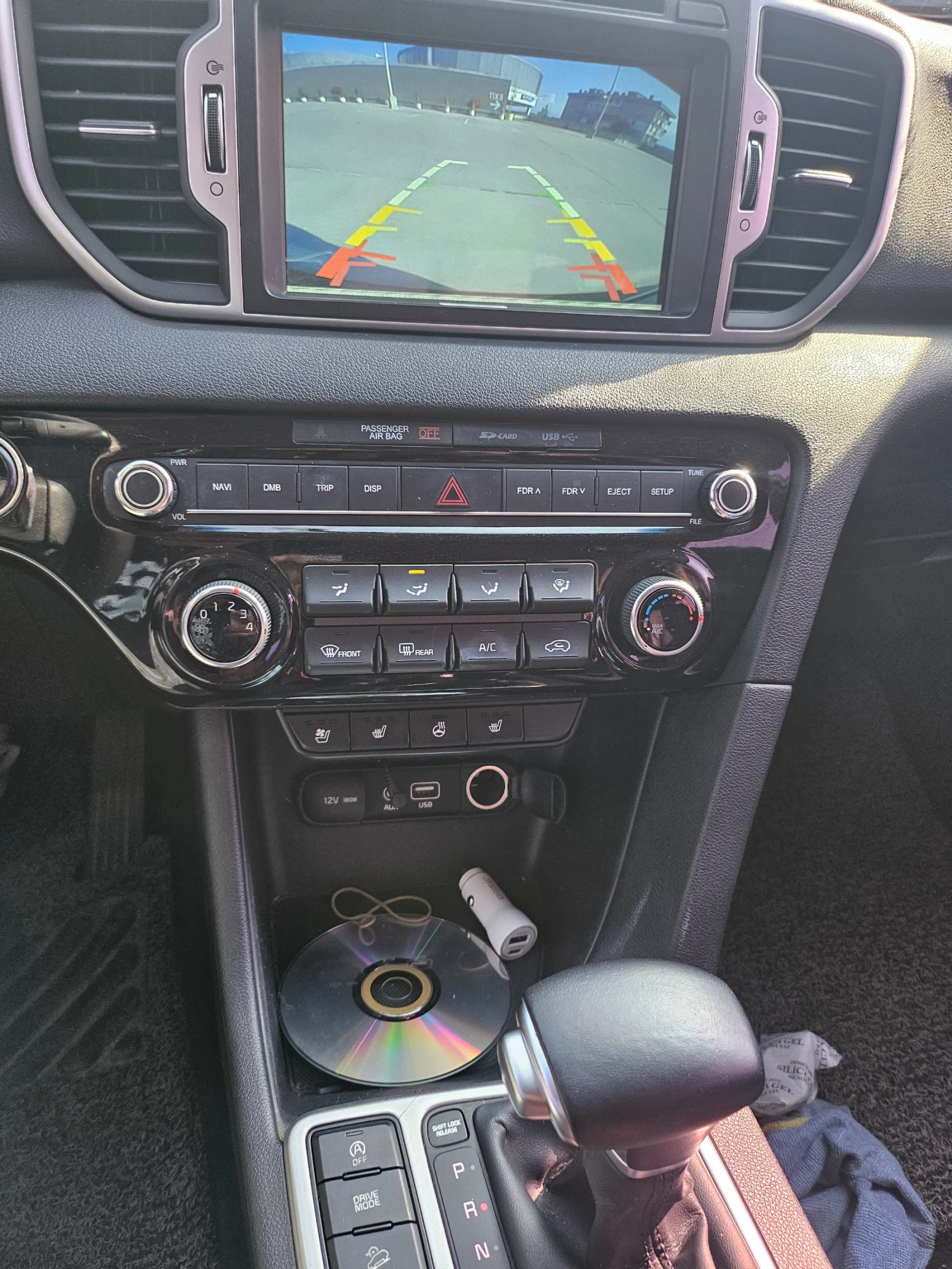 Kia Sportage 1.7 ����� /  7 �������� | Mobile.bg � ����������� 11