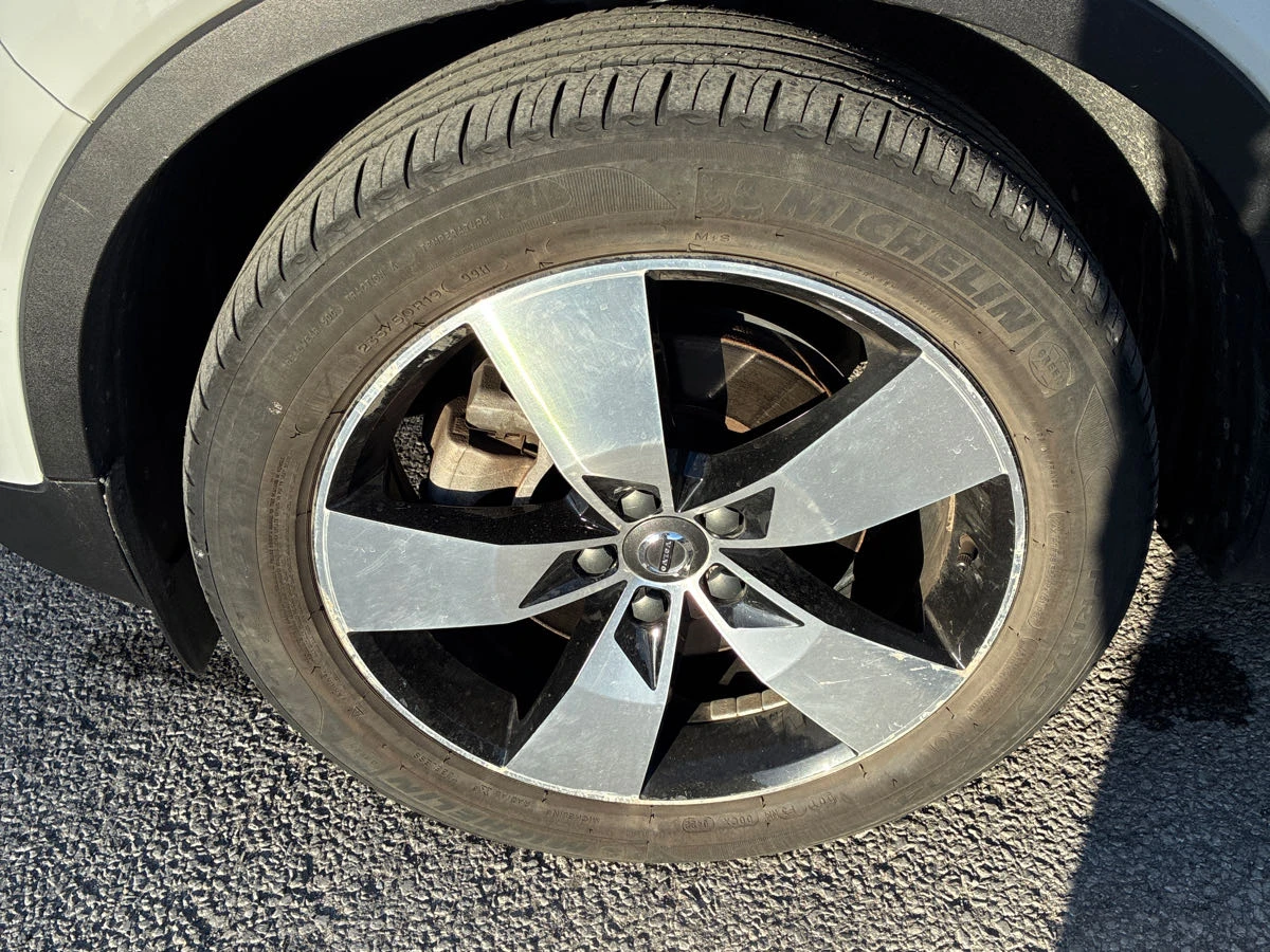 Volvo XC40 * CARFAX* БЕЗ ПЪРВОНАЧАЛНА*  - изображение 6