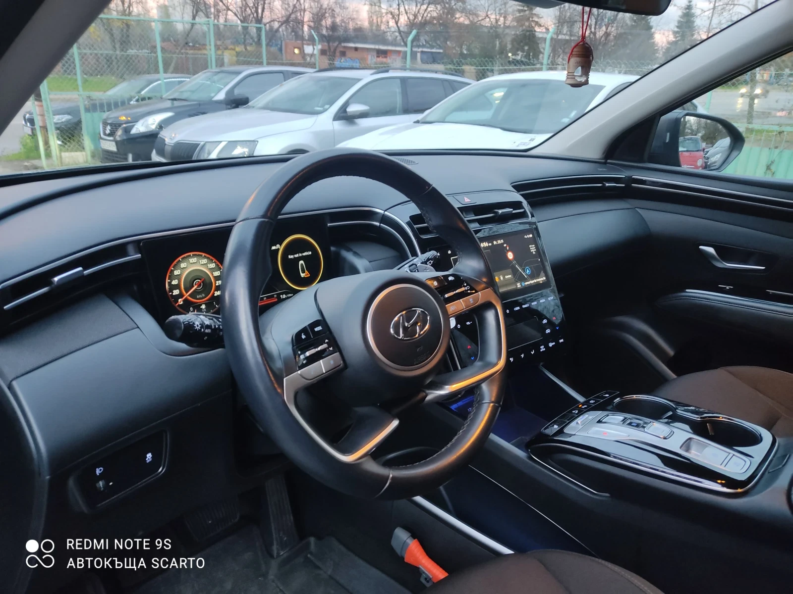 Hyundai Tucson 1.6HEV, 180hp, hybrid, 11/2021, 56хил.км - изображение 9