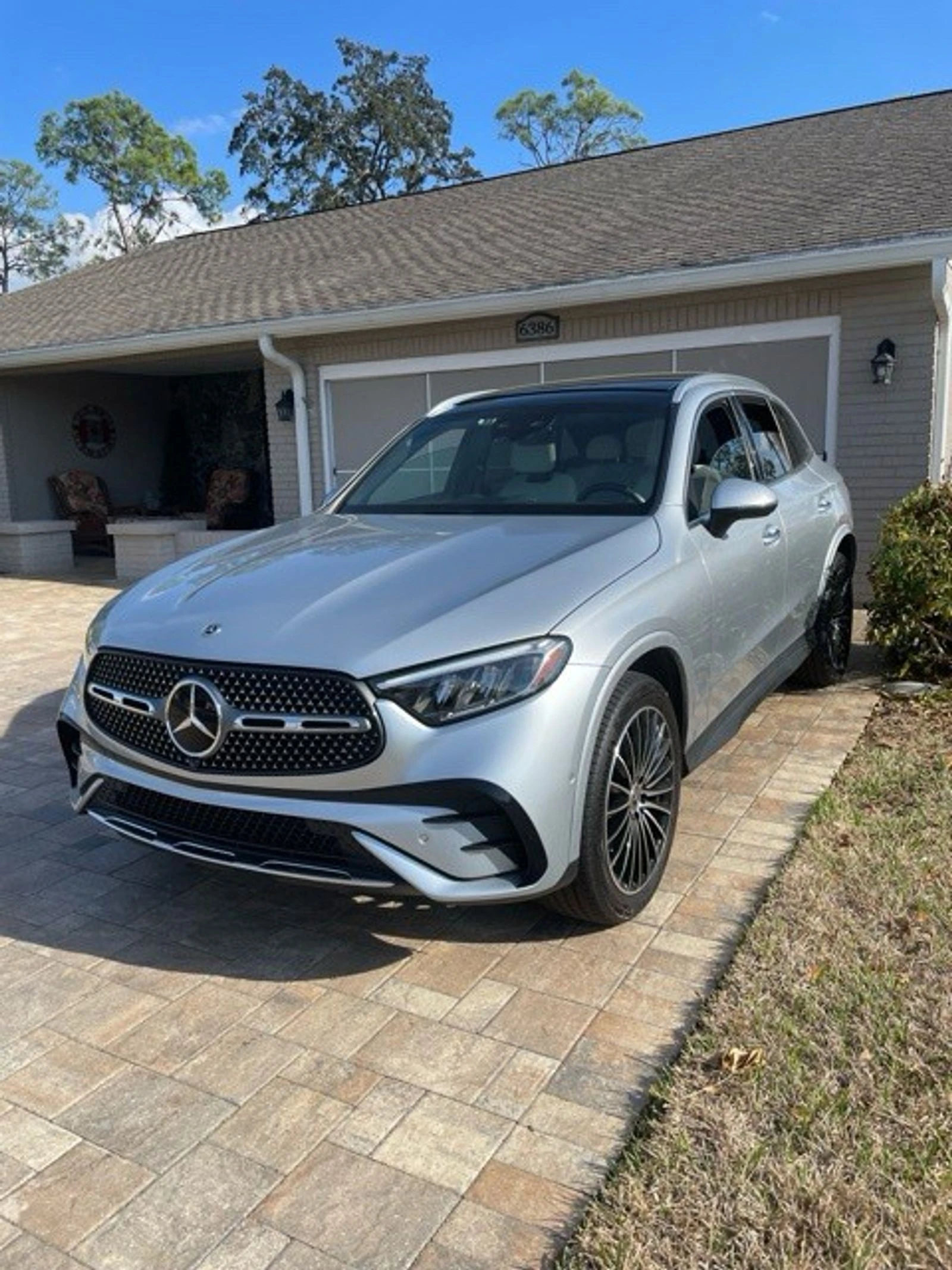Mercedes-Benz GLC 300 � ����������� & ���� ������ | Mobile.bg � ����������� 1