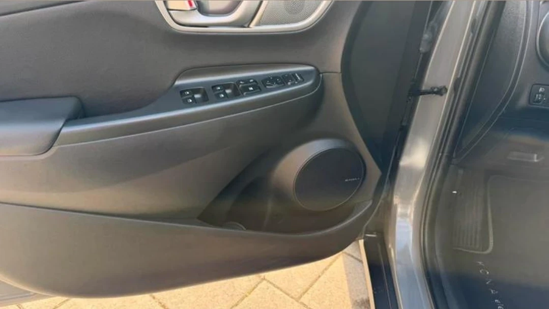 Hyundai Kona 64Kw, 150ph, Premium, Гаранция, обдухване, УНИКАТ, снимка 9 - Автомобили и джипове - 54234188