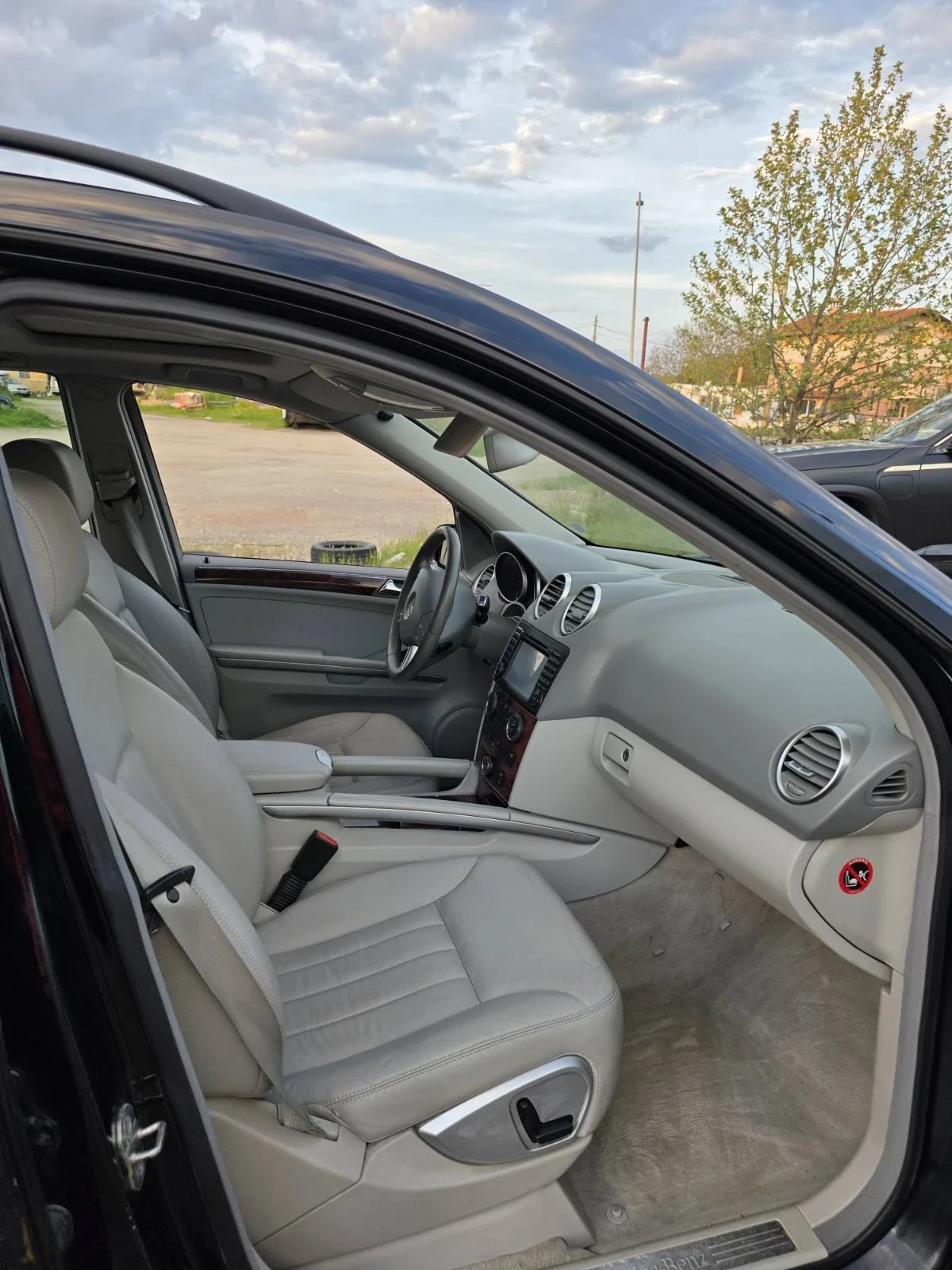 Mercedes-Benz ML 320 CDI 4MATIC, снимка 6 - Автомобили и джипове - 54444356