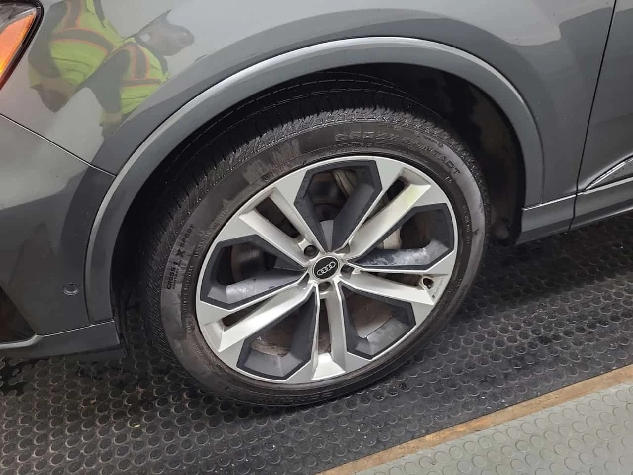 Audi Q7 * PROGRESSIV * CARFAX * БЕЗ ПЪРВОНАЧАЛНА ВНОСКА, снимка 6 - Автомобили и джипове - 54677382