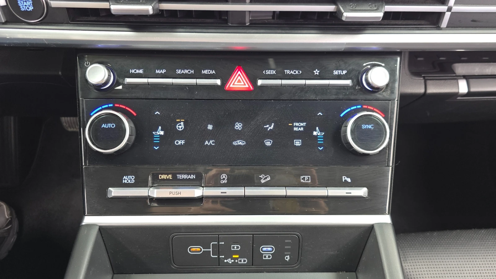 Hyundai Santa fe 2.5T 4WD Exclusive | DISTRONIC| Панорама| Обдухван, снимка 11 - Автомобили и джипове - 55079025