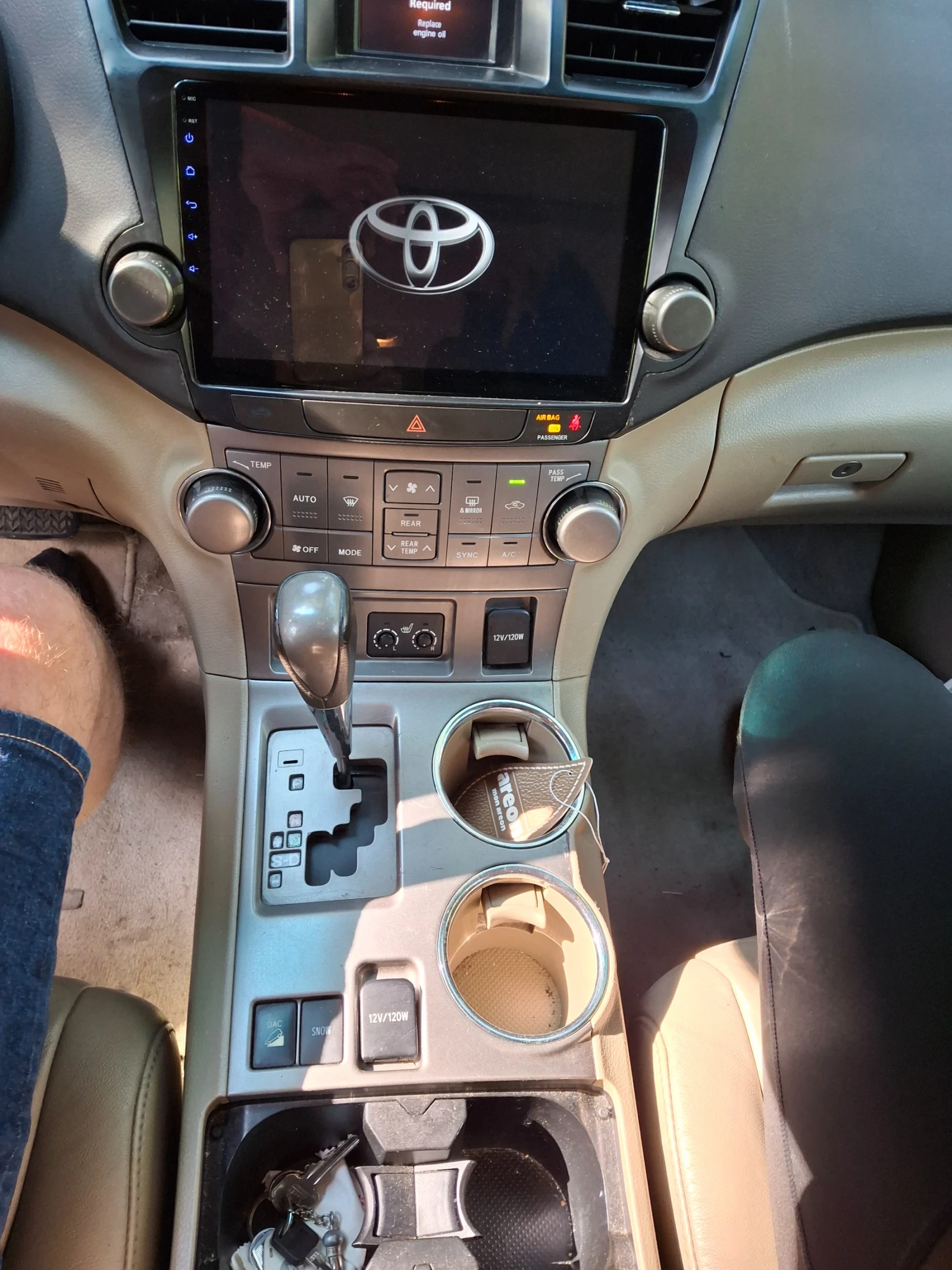 Toyota Highlander 3.5 чист бензин, снимка 6 - Автомобили и джипове - 55411837