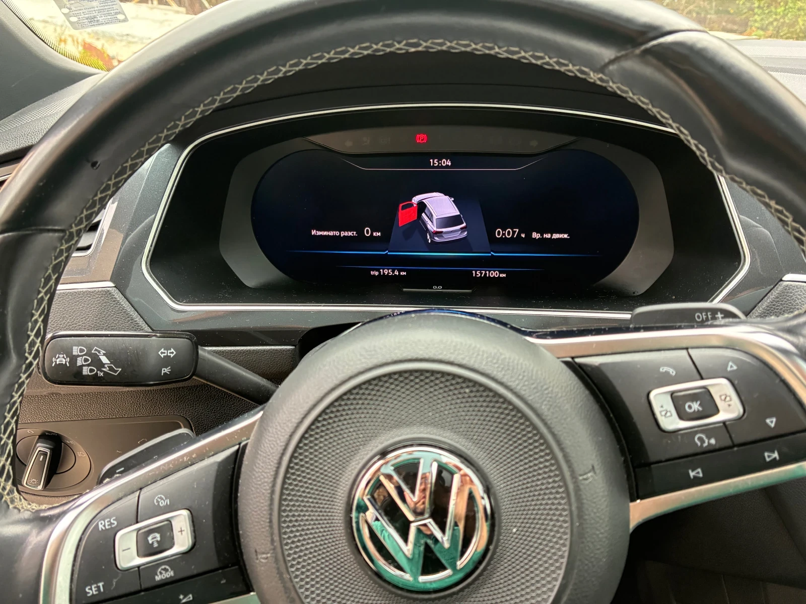 VW Tiguan, снимка 12 - Автомобили и джипове - 56524385