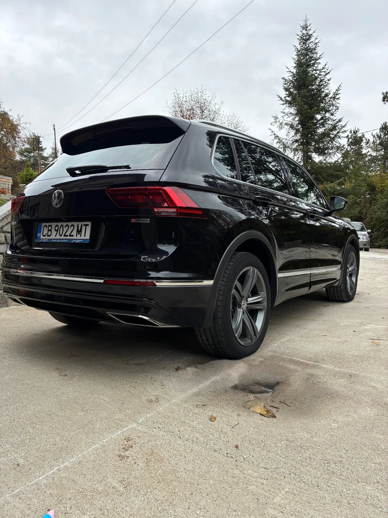 VW Tiguan, снимка 6 - Автомобили и джипове - 56524385