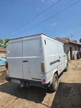 Mercedes-Benz 308 308 Д, снимка 5