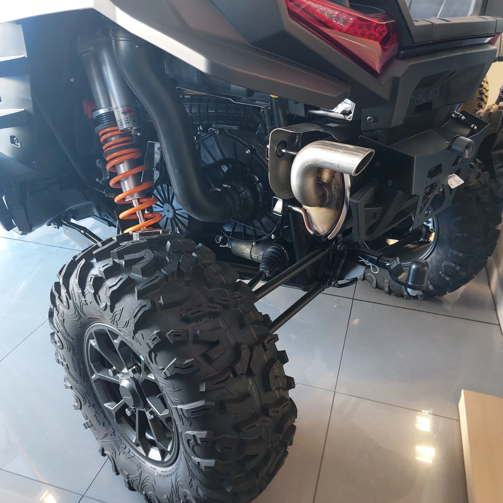 Polaris RZR 2024 XP 1000 - изображение 4