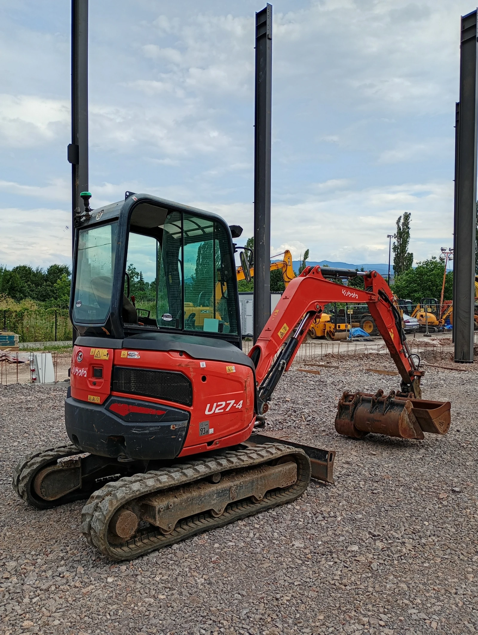 ����� Kubota U27-4 | Mobile.bg � ����������� 8