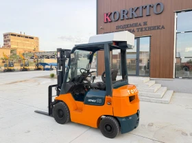 Мотокар Toyota Изравнител / Климатик / Парно / Челно Стъкло, снимка 3