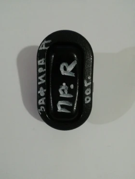 Копче ел стъкло (предно дясно) Опел Зафира А