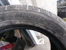 Гуми Зимни 235/50R18, снимка 6 - Гуми и джанти - 48830200