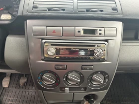 Mazda 2 1250 куб.см. 75к.с. 2005г., снимка 9