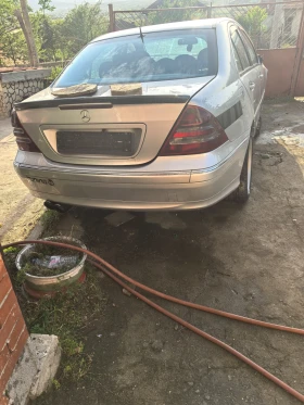  Mercedes-Benz C 270